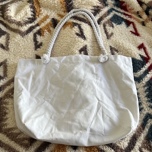 Honey moon tote bag never used - miss to mrs collection - Picture 2 of 3